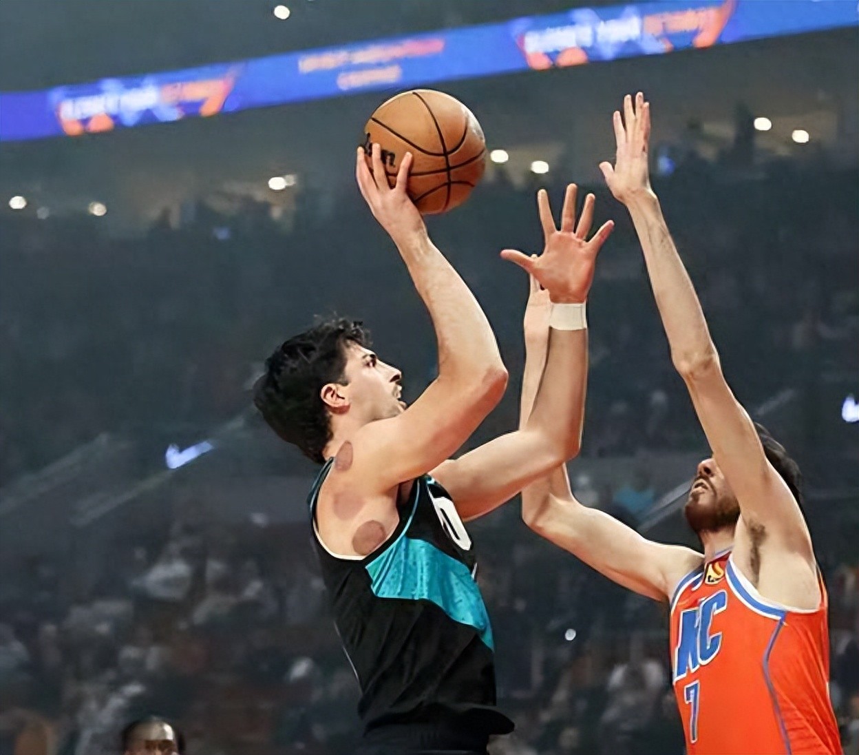 阿夫迪亚31+19+10尽力！难耐雷霆三少轰61分，杨瀚森3中0仍有亮点