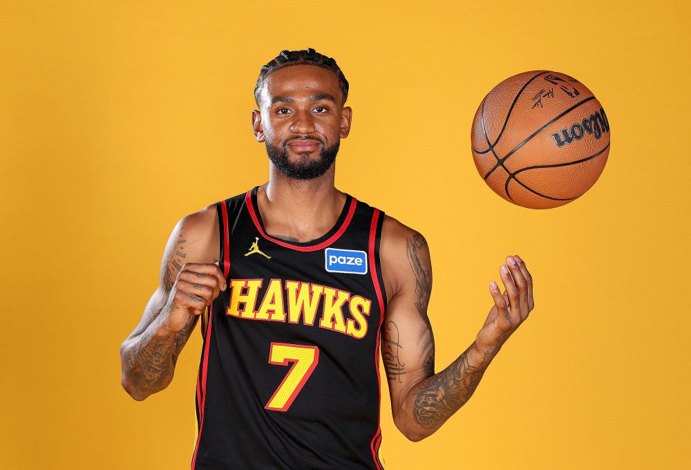 表现出色！沃克22中11狂砍34分8篮板7助攻