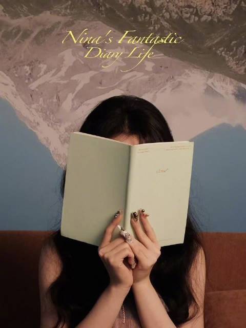 沈佳润登十二月刊封面，梦境大片即将解锁