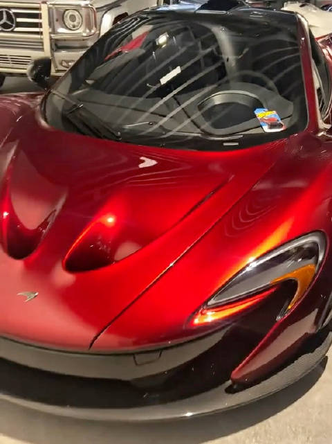 性感红迈凯伦 P1，最华丽的红色