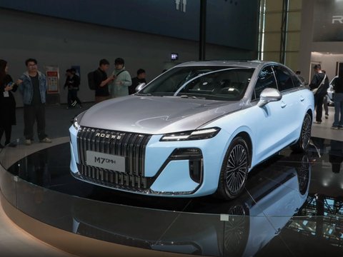 车长4940mm，综合续航超2000km荣威M7 DMH还有何看点？