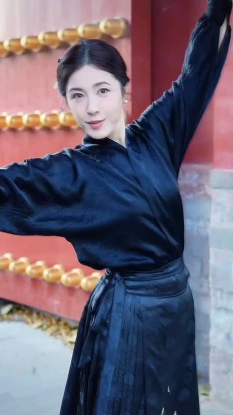 问世间哪有更完美