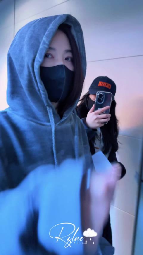 小拳头一下上来咯