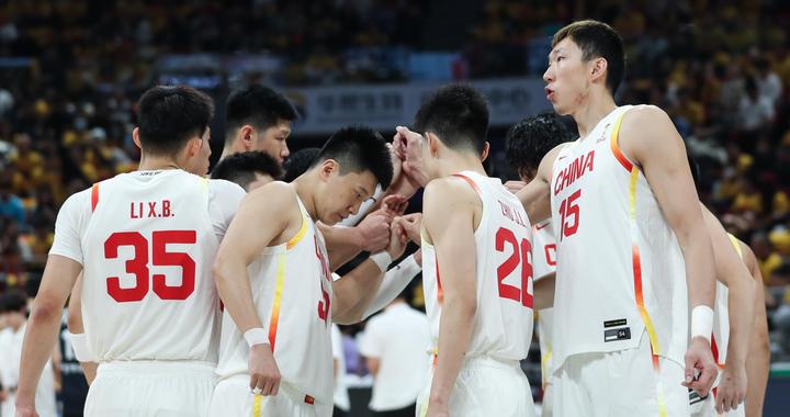 中国男篮三天两负韩国男篮～刘欣然解析败因：缺少关键球员+攻防节奏失衡