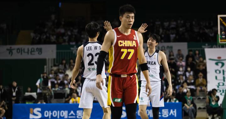 惨遭韩国双杀，中国男篮即将重启归化？短板显现，郭士强令人费解