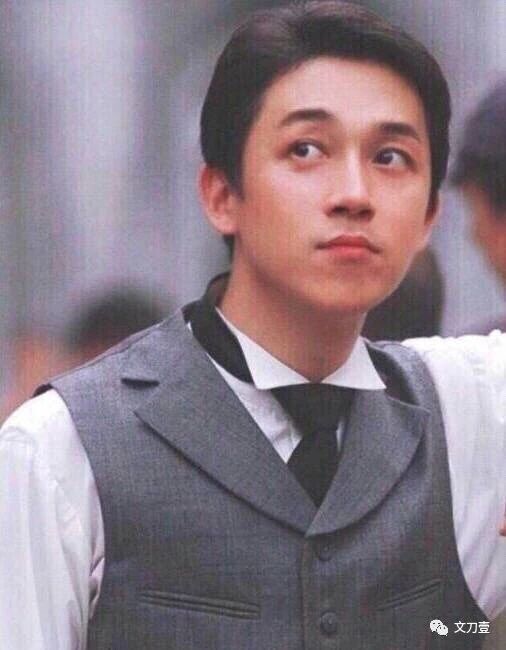 潘粤明，婚变后被女方倒打一耙，半生归来仍是少年