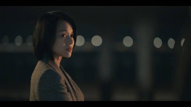 李道奇海边假装偶遇安慰落泪成曼