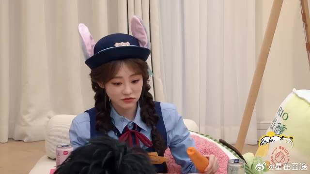 李雪琴说祝绪丹抽的卡，大部分脱口秀演员都符合，绝了