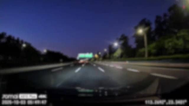 网友：高速公路故意别车，没想到视频车也是不惯着！