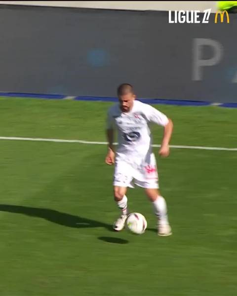 前里尔球员热格罗瓦获评2023/24赛季法甲过人王