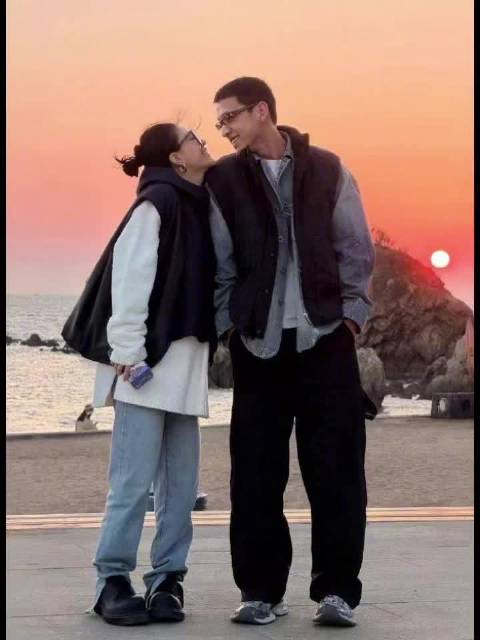 李嘉格新恋情曝光，与26岁男友相差9岁