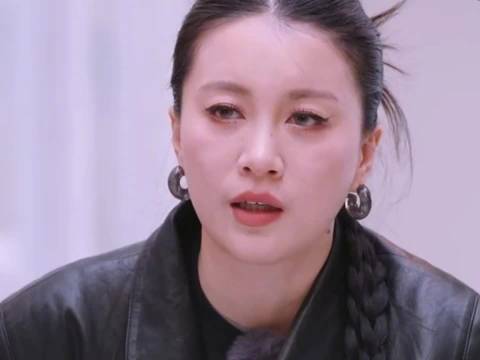 原来李嘉格小号九月份就晒了情侣照！经常碎碎念和男友日常，看得出来很幸福了