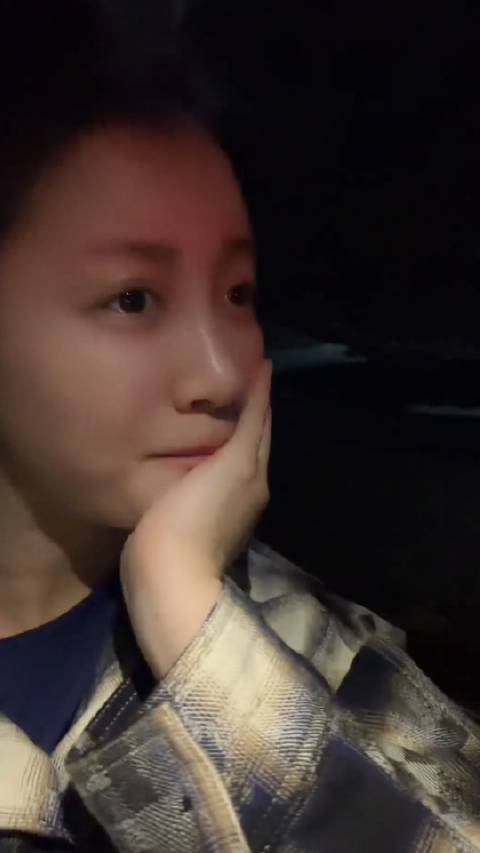 李嘉格晒视频回应恋情，称现为最好时光