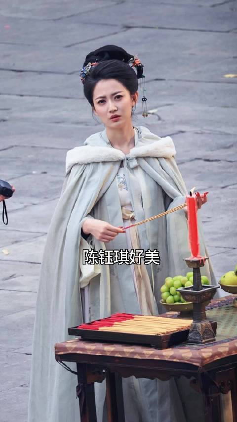 陈钰琪妥妥的女主角气质，于正怎么让她演配角呢？