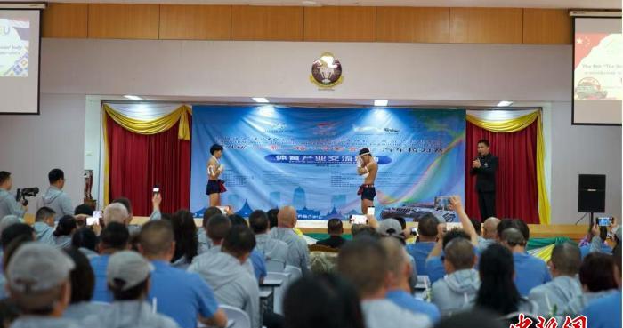 云南汽车拉力赛走进泰国校园 体育为媒深化友谊