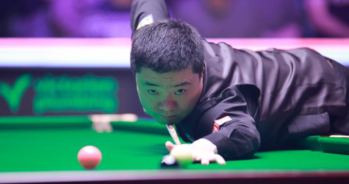 奥沙利文第二次全年无冠！塞尔比深情表白，中国军团冲击八强门票