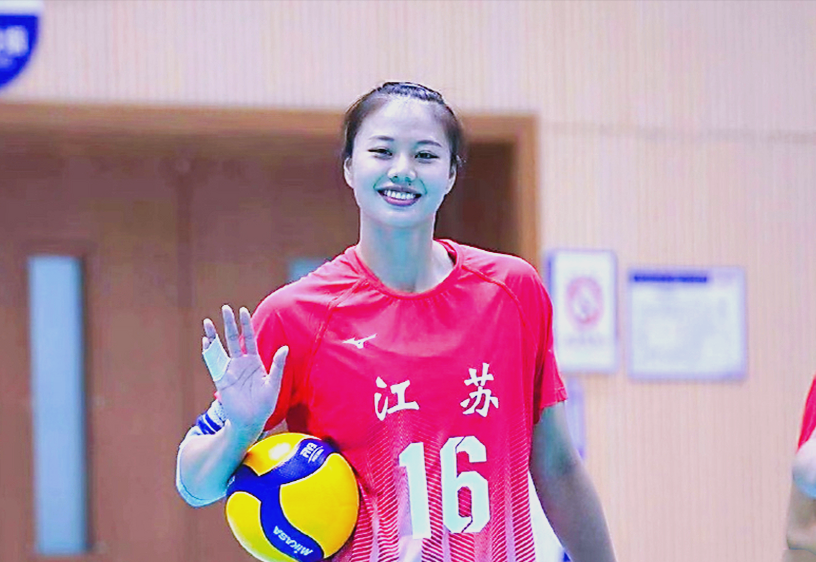 正式退出，28岁龚翔宇不舍，独自出发，张常宁祝福