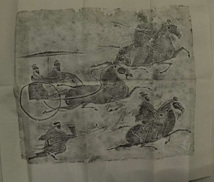 图6 中国国家博物馆藏成都青杠坡三号墓轺车画像砖拓片（中国国家博物馆供图）