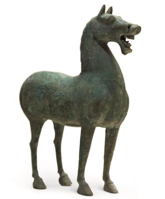 图2 金昌市博物馆藏东汉青铜马