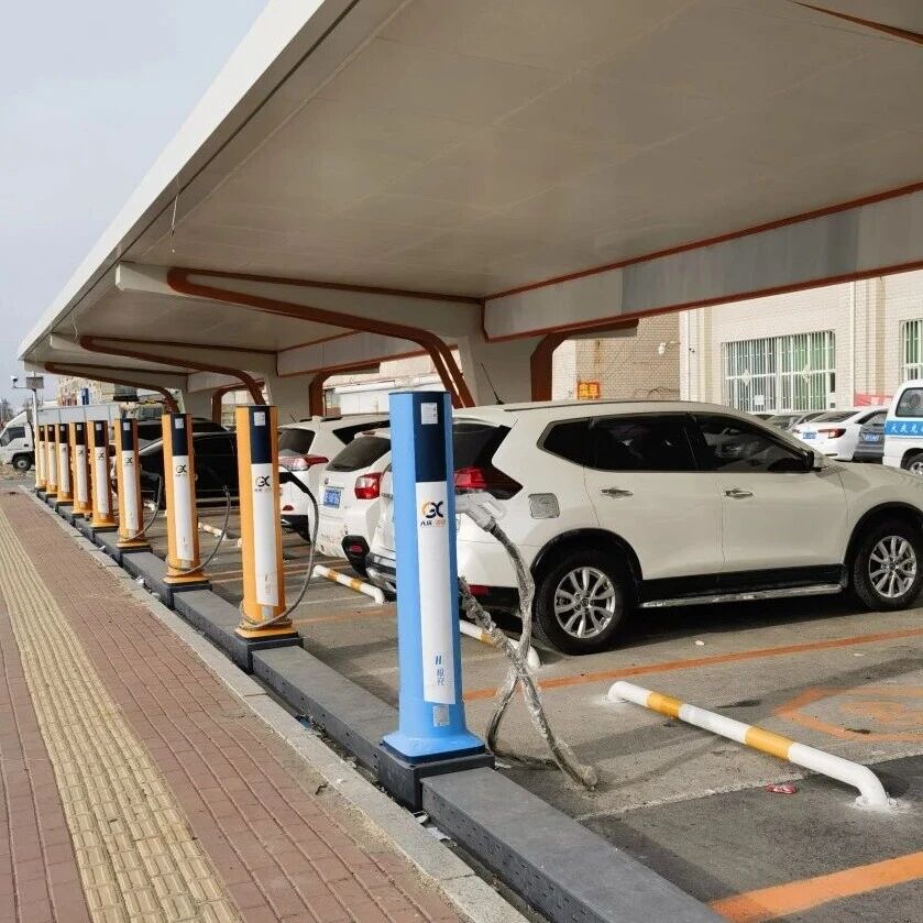 充电车位总被油车占！谁管？