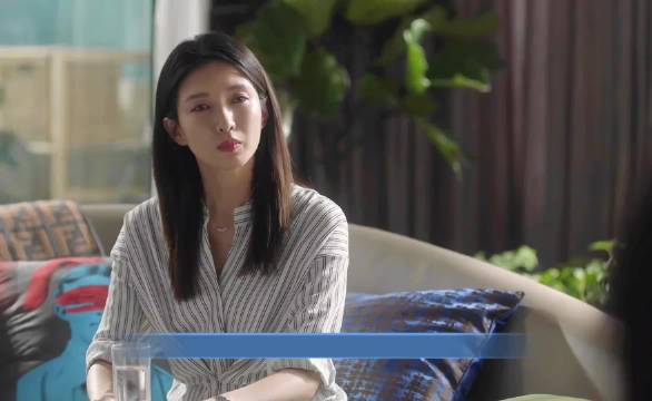 顾佳被指态度高高在上，富太面前表现引争议