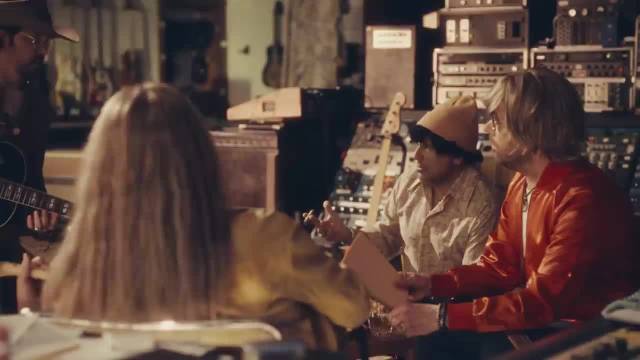 乡村阿拉丁Jason Aldean新单How Far Does A Goodbye Go官方MV释出