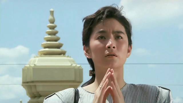 林青霞与梁家辉演绎相爱相杀，两个人同游泰国，直到结局还在反转