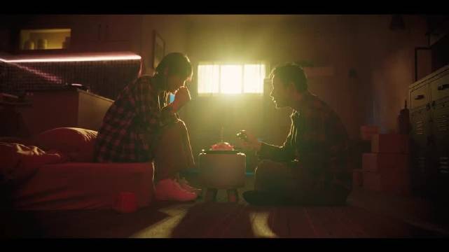 张冉直播连线神秘用户嘲讽付玉东，澄清并开启夸夸模式