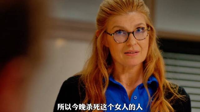 老太太深夜遇蒙面人闯入，接线员及时救助