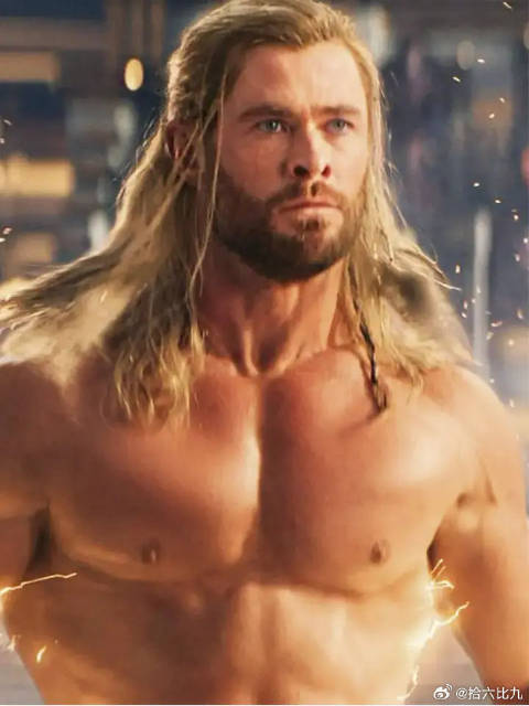 漫威行走的荷尔蒙，哪个女生能顶得住，满足了所有女生的幻想！