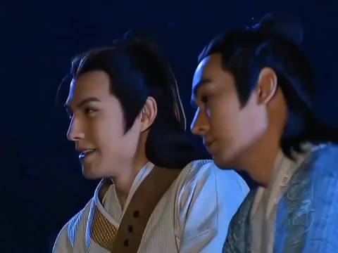 我的天！法拉利对轰 严屹宽