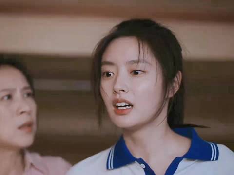 变态继父偷窥程雨杉被绳之以法，这种家庭真的太压抑了