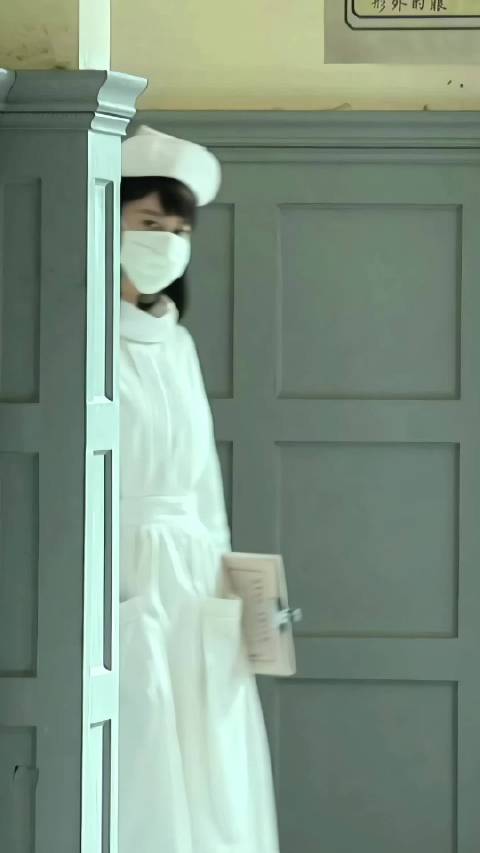 王乐君明台医院与恋人打闹引围观