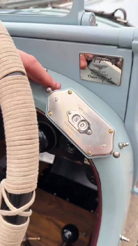 这是一百年前汽车工业的崛起 来自一台百岁宾利Speed 6