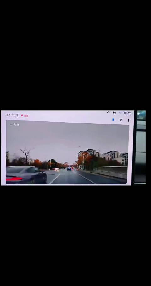 卧槽这是小米su7，车主技术可以