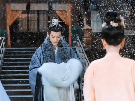 风雪中静候夭折的归期，他们之间的默契仅凭一瞬对视便已明了