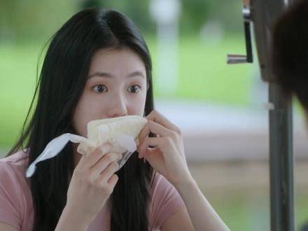 徐栀陈路周复合，体型差拥抱引热议