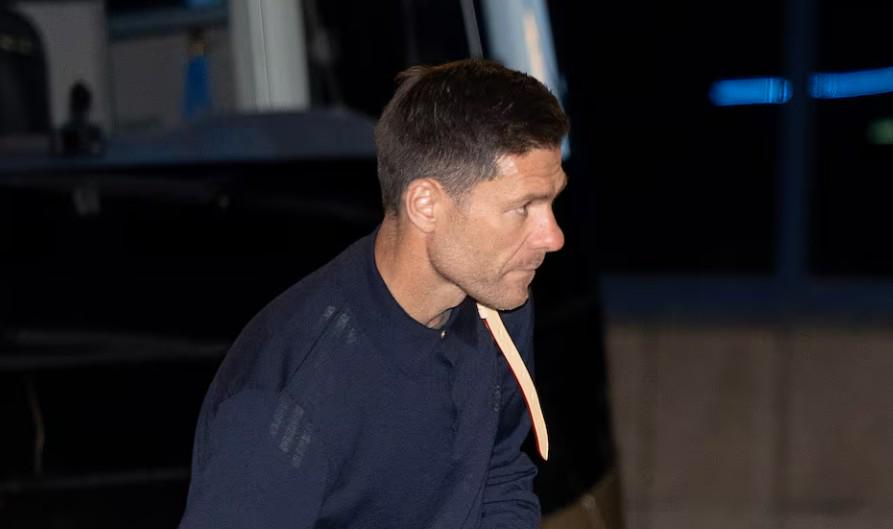 阿斯：阿隆索找到了理想的阵型，防守阶段4-4-2&进攻3