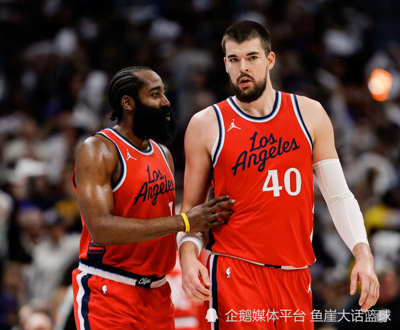 快船大胜！哈登27+9全队第一，湖人旧将大爆发，伦纳德21+6状元低效