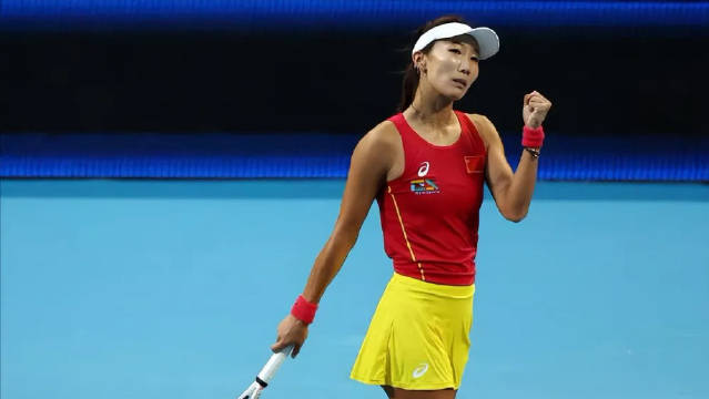 高馨妤击败易卜拉辛莫娃，晋级迪拜站女单四强