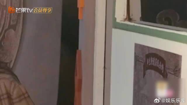 魏如萱王心凌好友见面，说话声音好甜