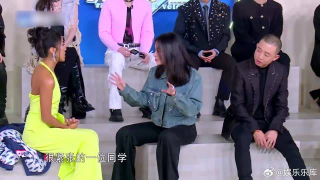 于文文硬核撒娇，嘟嘴卖萌好可爱，小鬼害羞不敢看！