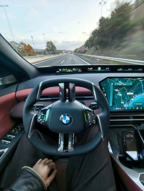 宝马新世代ix3高阶辅助驾驶体验惊艳亮相