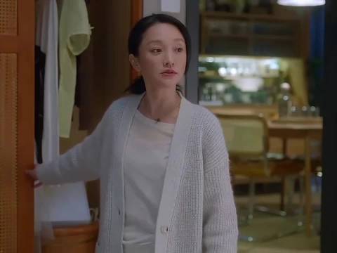 妈妈偷偷谈恋爱，儿子来了生活乱了