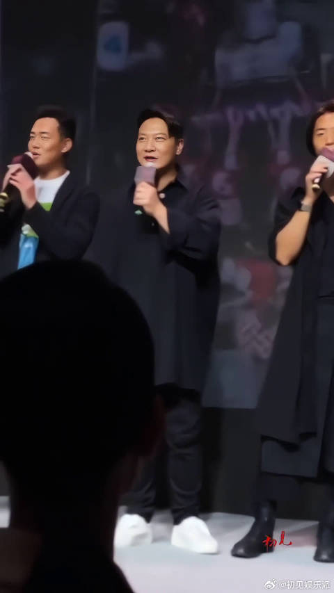 郑伊健，陈小春，同框满满的感动，一句话证明你看过他们的作品