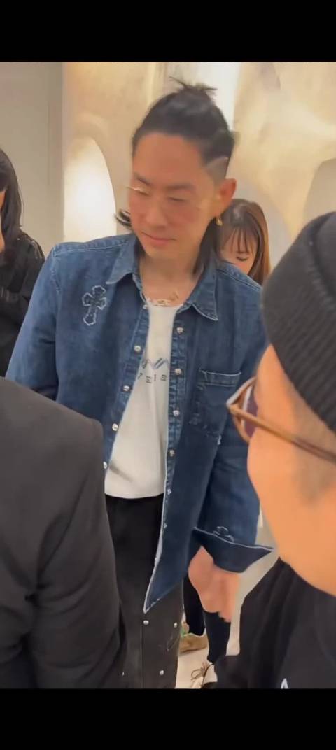 吴建豪怎么做到越老越显年轻的？