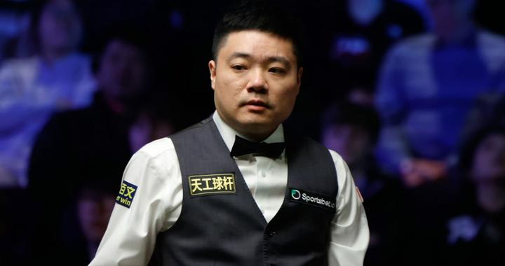 斯诺克英锦赛：8强全部诞生！3大世界冠军被淘汰，墨菲逆转希金斯