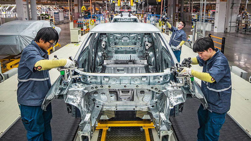 经济学人：为了阻止颓势，大众汽车和其他公司正在变得更中国化