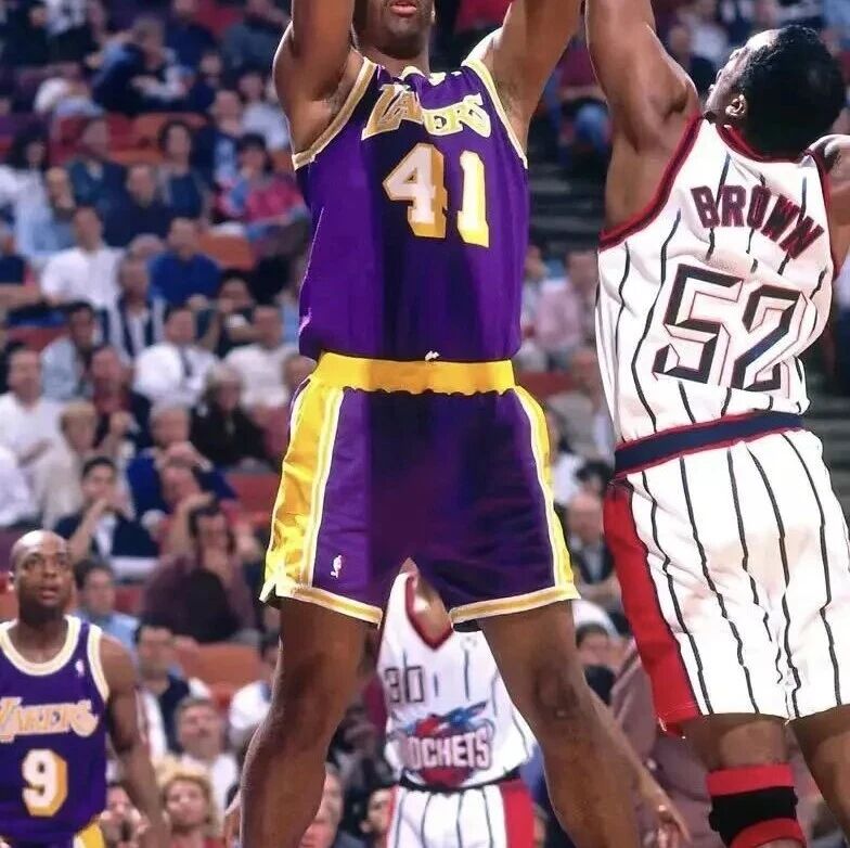 57岁前NBA知名球星钓鱼时溺亡，曾是科比和奥尼尔队友