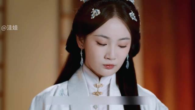 外室故意和主母穿一样的衣服想东施效颦，结果却秒变小丑